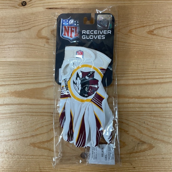 Washington Redskins FAN SET Wristbands Ball Football Receiver Gloves Youth M/L - Picture 4 of 6